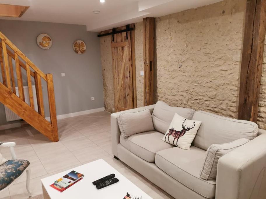 Longere Villa Chatres-sur-Cher Exterior photo